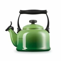 Le Creuset Bamboo Traditional Kettle -HARTS OF STUR Sales 40102024080000 Le Creuset Bamboo Traditional Kettle 2