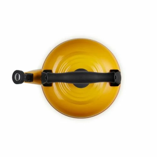 Le Creuset Nectar Traditional Kettle 6 Le Creuset Nectar Traditional Kettle - Image 4