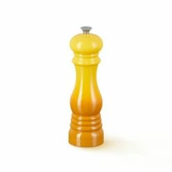Le Creuset Nectar Pepper Mill