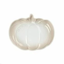 Le Creuset Meringue Stoneware Medium Pumpkin Dish -HARTS OF STUR Sales 62106027160099 Le Creuset Meringue Stoneware Medium Pumpkin Dish 2