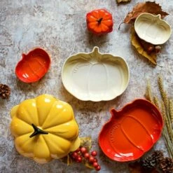 Le Creuset Meringue Stoneware Medium Pumpkin Dish -HARTS OF STUR Sales 62106027160099 Le Creuset Meringue Stoneware Medium Pumpkin Dish 3