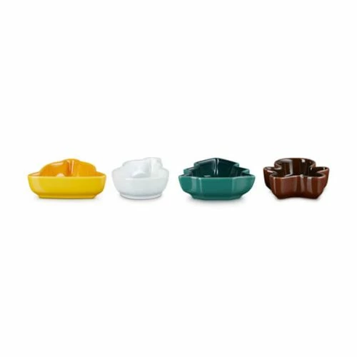 Le Creuset Stoneware Set Of 4 Christmas Mini Dishes 4 Le Creuset Stoneware Set Of 4 Christmas Mini Dishes - Image 2