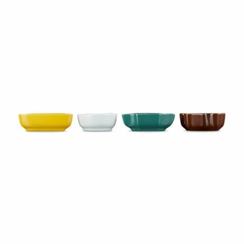 Le Creuset Stoneware Set Of 4 Christmas Mini Dishes 6 Le Creuset Stoneware Set Of 4 Christmas Mini Dishes - Image 4