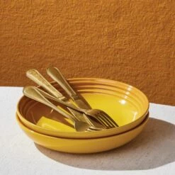 Le Creuset Nectar Stoneware 22cm Pasta Bowl -HARTS OF STUR Sales 70102226727080 Le Creuset Pasta Bowl Nectar 4