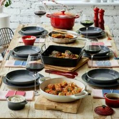 Le Creuset Flint Stoneware 27cm Dinner Plate 12 Le Creuset Flint Stoneware 27cm Dinner Plate -HARTS OF STUR Sales 70202274440099 Le Creuset Flint Stoneware 27cm Dinner Plate 4