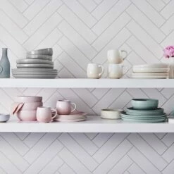 Le Creuset Meringue Stoneware Coupe Collection 22cm Side Plate 13 Le Creuset Meringue Stoneware Coupe Collection 22cm Side Plate -HARTS OF STUR Sales 70234227167080 Le Creuset Meringue Coupe Collection Side Plate 5