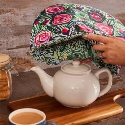 Ulster Weavers Rose Garden Tea Cosy -HARTS OF STUR Sales 7ROGA04 Ulster Weavers Tea Cosy Cotton Rose Garden 2