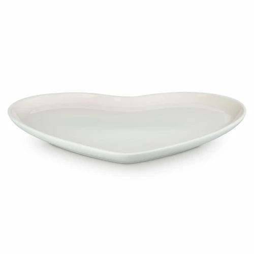 Le Creuset L'Amour Heart Collection Meringue 32cm Heart Serving Platter 4 Le Creuset L'Amour Heart Collection Meringue 32cm Heart Serving Platter - Image 2
