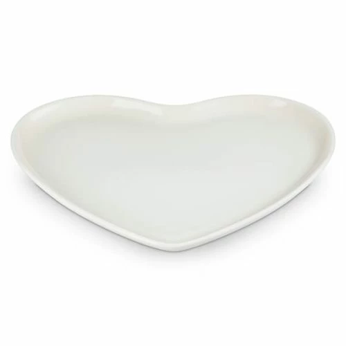 Le Creuset L'Amour Heart Collection Meringue 32cm Heart Serving Platter 3 Le Creuset L'Amour Heart Collection Meringue 32cm Heart Serving Platter