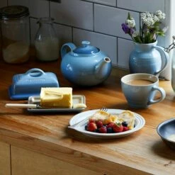 Le Creuset Coastal Blue Stoneware Classic Teapot -HARTS OF STUR Sales 80702134200003 Le Creuset Coastal Blue Stoneware Classic Teapot 4