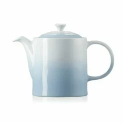 Le Creuset Coastal Blue Stoneware Grand Teapot 9 Le Creuset Coastal Blue Stoneware Grand Teapot -HARTS OF STUR Sales 80703134200003 Le Creuset Coastal Blue Stoneware Grand Teapot 2