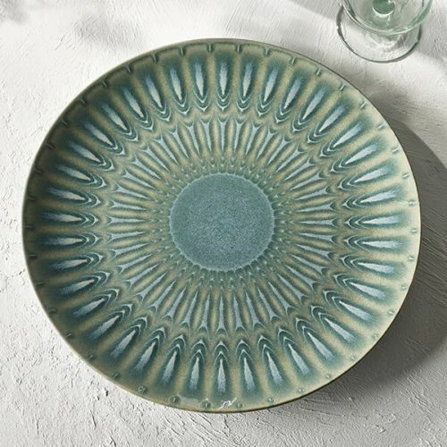 Royal Botanic Gardens Kew Living Jewels Charger Plate 32cm - Green 3 Royal Botanic Gardens Kew Living Jewels Charger Plate 32cm - Green