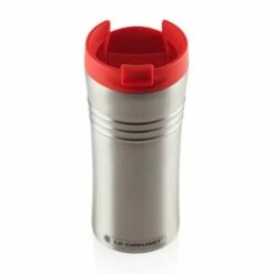 Le Creuset Cerise Stainless Steel Travel Mug 9 Le Creuset Cerise Stainless Steel Travel Mug -HARTS OF STUR Sales 98800000060080 Le Creuset Travel Mug Cerise 1
