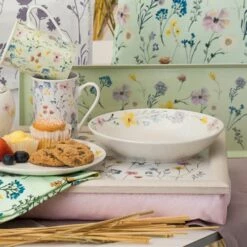 English Tableware Company Pressed Flowers Lap Tray -HARTS OF STUR Sales DD4826A01 English Tableware Company Pressed Flowers Lap Tray 4