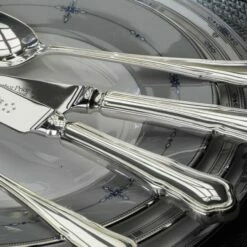 Arthur Price Of England Sovereign Silver Plate Dubarry 44 Piece Cutlery Box Set 8 Arthur Price Of England Sovereign Silver Plate Dubarry 44 Piece Cutlery Box Set -HARTS OF STUR Sales DU4401PA Arthur Price Of England Sovereign Silver Plate Dubarry 44 Piece Boxed Set 2