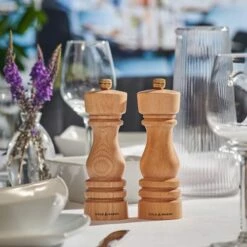 Cole & Mason London 18cm Natural Beech Salt Mill -HARTS OF STUR Sales H233006 Cole Mason London 18cm Natural Beech Salt Mill 2