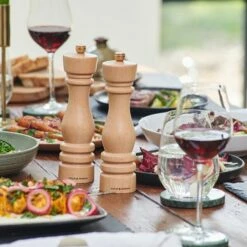 Cole & Mason London 22cm Natural Beech Pepper Mill -HARTS OF STUR Sales H233010 Cole Mason London 22cm Natutral Beech Pepper Mill 3