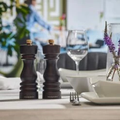 Cole & Mason London 18cm Chocolate Wood Salt Mill -HARTS OF STUR Sales H233078 Cole Mason London 18cm Chocolate Wood Salt Mill 2