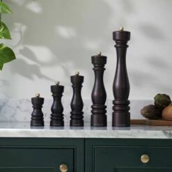 Cole & Mason London 18cm Chocolate Wood Salt Mill -HARTS OF STUR Sales H233078 Cole Mason London 18cm Chocolate Wood Salt Mill 5