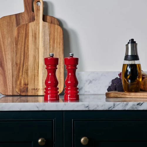 Cole & Mason London 18cm Red Gloss Pepper Mill 6 Cole & Mason London 18cm Red Gloss Pepper Mill - Image 4