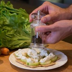 Cole & Mason 505 Clear Acrylic Precision Pepper Mill -HARTS OF STUR Sales H50501P Cole And Mason 505 Pepper Mill 3