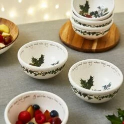 Portmeirion The Holly & The Ivy Small Fruit Bowl -HARTS OF STUR Sales HV05500 The Holly And The Ivy by Portmeirion Fruit Salad Bowl Single 2