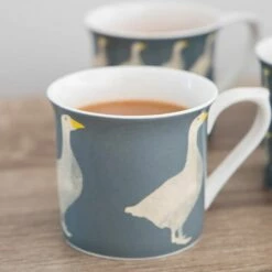 KitchenCraft Fluted Mug Set Of 4 Geese -HARTS OF STUR Sales KCMFLTGEES4PC Kitchen Craft Fluted Mug Set Of 4 Geese 4