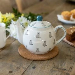 London Pottery Farmhouse Cat 4 Cup Teapot & Infuser -HARTS OF STUR Sales LPFHTPOT4CAT London Pottery Farmhouse 4 Cup Teapot Cat 4