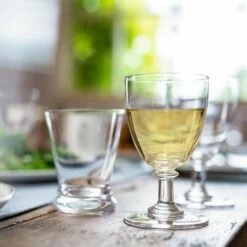 Mary Berry Signature White Wine Glass Pack Of 4 -HARTS OF STUR Sales MBSCWINESML4 Mary Berry Signature White Wine Glass 4 Pack 2