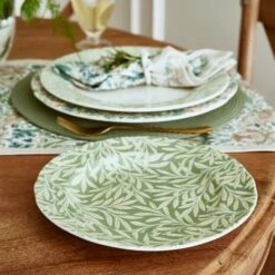 Morris & Co Mixed Set Of 4 23cm Plates 13 Morris & Co Mixed Set Of 4 23cm Plates -HARTS OF STUR Sales MCO0120 Morris and Co Plates Mixed 5