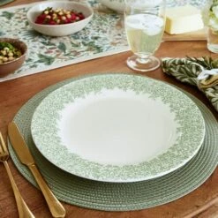 Morris & Co Standen Set Of 4 28cm Plates -HARTS OF STUR Sales MCOQ05056 Morris and Co Plate Standen 3