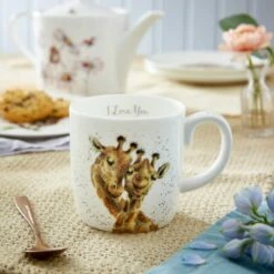 Wrendale Designs Fine Bone China Large Mug I Love You -HARTS OF STUR Sales MMSI4020 XD Wrendale Designs Fine Bone China Mug I Love You Giraffe 3