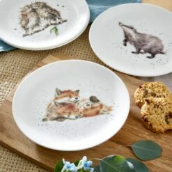 Wrendale Designs Set Of 4 Coupe Plates, 21cm (Badger, Hedgehog, Fox & Owl) -HARTS OF STUR Sales WNB5658 XB Wrendale Designs Coupe Plate Set Of 4 21cm 4