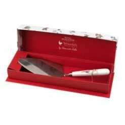 Wrendale Designs Christmas Cake Slice 8 Wrendale Designs Christmas Cake Slice -HARTS OF STUR Sales WNOA1104XG Wrendale Designs Christmas Collection Cake Slice 2