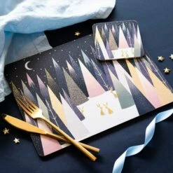 Sara Miller Frosted Pines Collection Set Of 4 Large Placemats -HARTS OF STUR Sales X0010649114 Sara Miller Frosted Pines Collection Set of Large Placemats 3